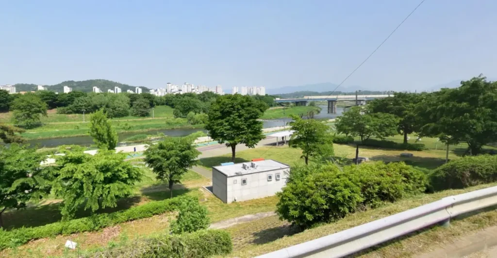 구리역 하이니티 리버파크 8호선 경의중양선 GTX 구리 수택동 재개발 청약 분양 분양가 분양일정 모델하우스 청약자격 세대수 위치 주차대수 입주시기 발코니확장 주변시세 입지 안전마진 개발 호재 대출 규제 시나리오 전매 실거주 재당첨 우선순위 특공 특별공급 일반공급 발표 모델하우스 위치 전화번호 브랜드 평면도 LTV DSR DTI 규제 비규제 조감도 단지배치도 엘리베이터 엘베 단지설계 동호수배치 커뮤니티